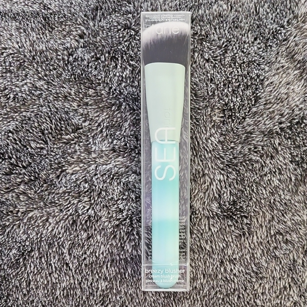 tarte Cream Blush Brush